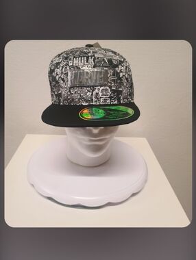 Marvel Black & White Comic Plate Snapback Hat